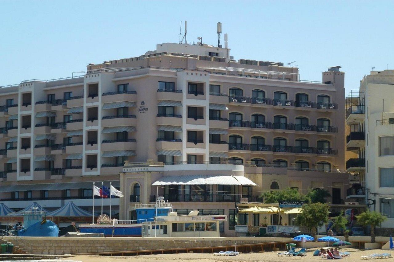 Hotel Calypso Marsalforn Buitenkant foto